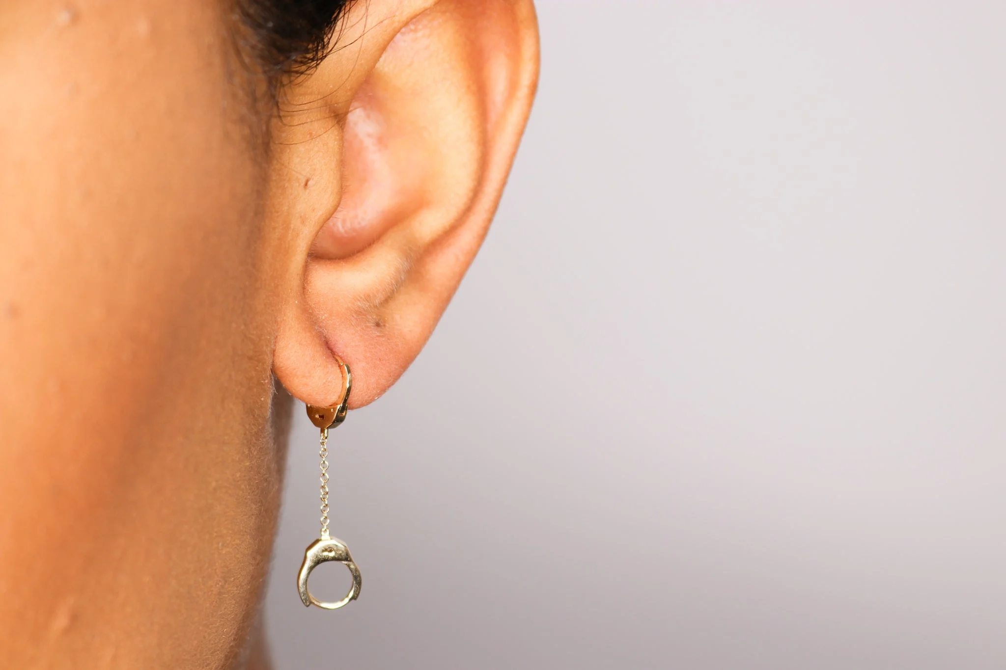 14K Gold Hand Cuff Earrings - Image 2