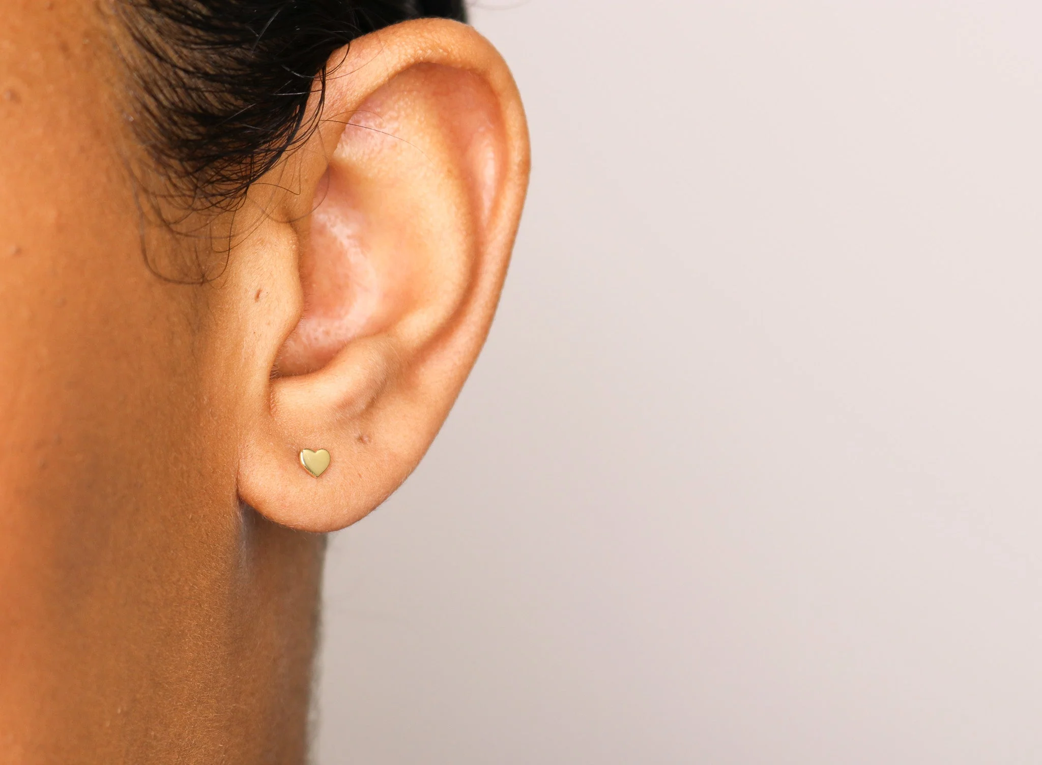 14K Gold Heart Studs - Image 2
